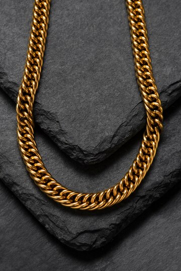 Cuban Diamond Chains: Unlocking Your Empowering Signature Look for Elevating Confidence with Enchanting Magic